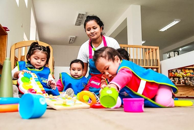 BUSCAMOS NIÑERAS PARA GUARDERIAS+DE 25 DE PUESTOS LABORALES | SE OFRECE BENEFICIOS Y HORARIOS FLEXIBLES